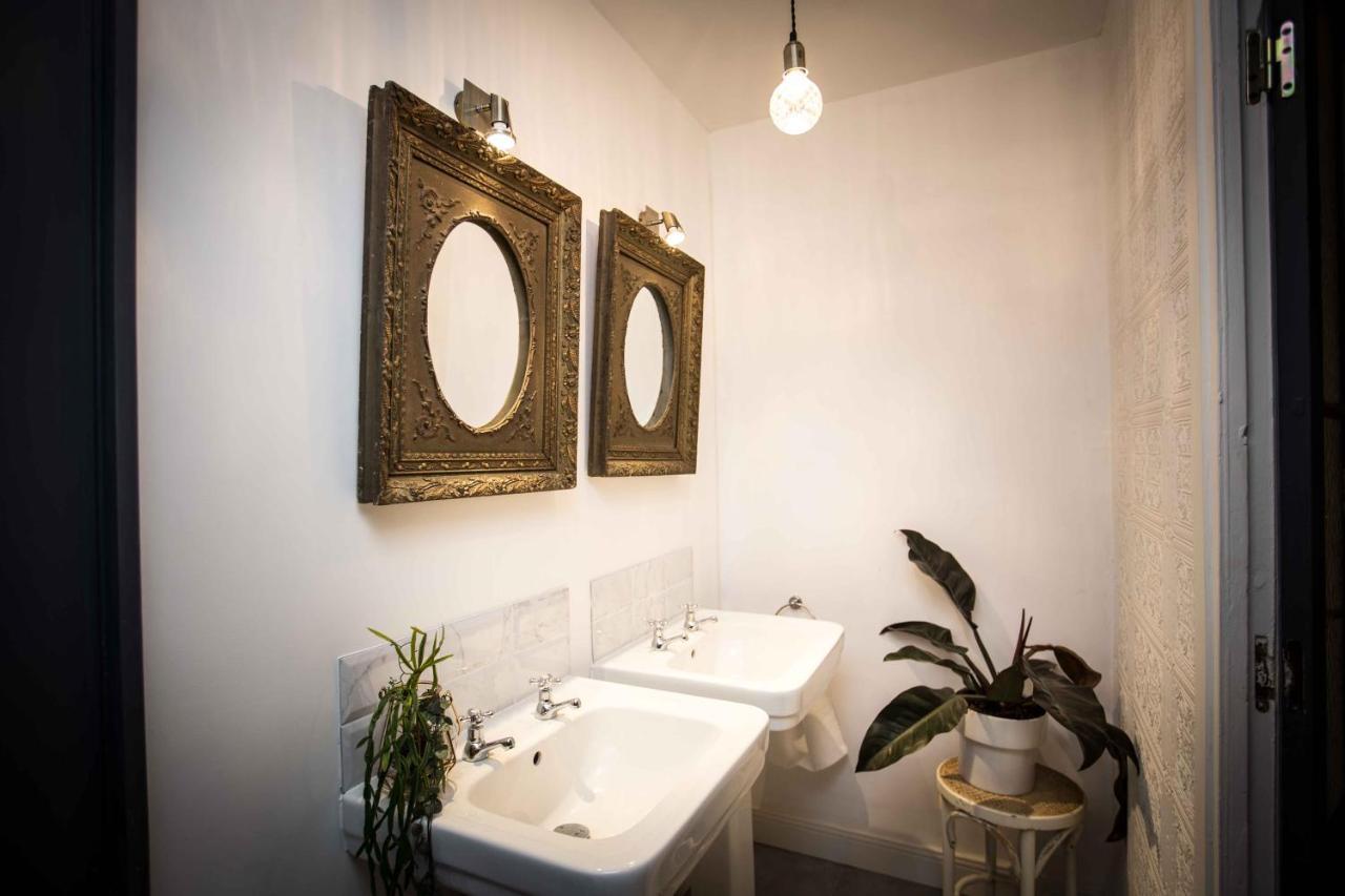 Carcassonne Townhouse Bed & Breakfast Екстериор снимка